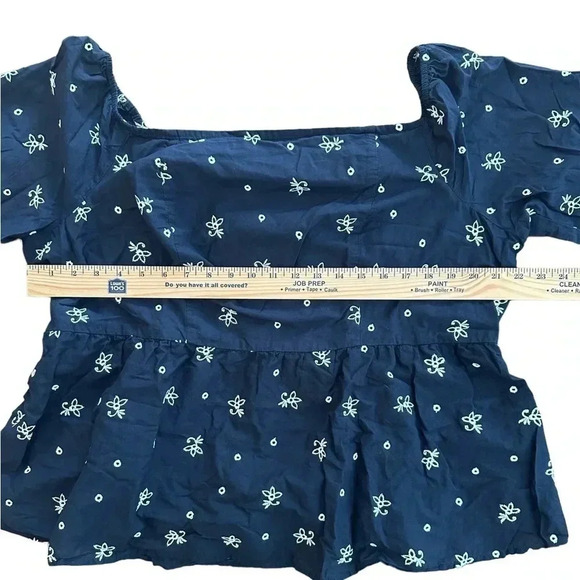 LANE BRYANT Off Shoulder Peplum Blouse Top Blue White Embroidered Size 18 Lined - Picture 6 of 7